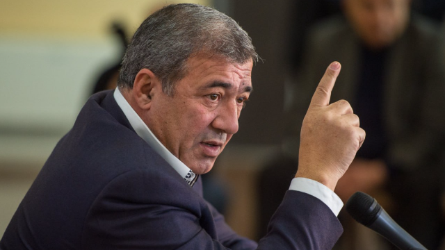 Ermənistanda eks-deputat və oğlu  Baş Prokurorluğa çağırıldı